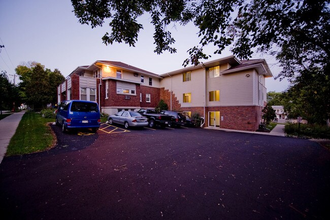 Photo - Fullers Woods Apartments