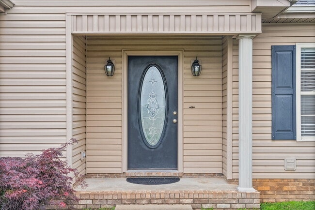 Photo - Beautifully Maintained 3 Bedroom Ranch Home