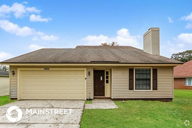 Building Photo - 12636 Misty Mountain Dr E Rental