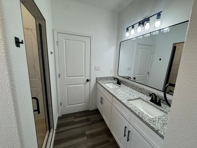 Photo - 2817 N Platino Dr Unit A