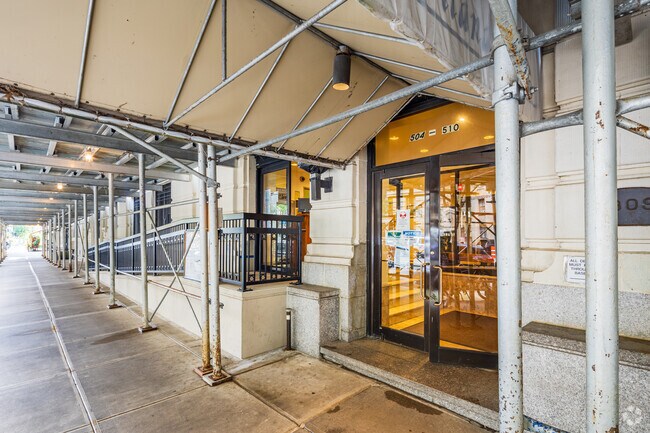 Photo - Amherst Cortlandt Condominiums