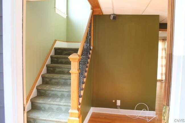 Photo - 375 Pawling St