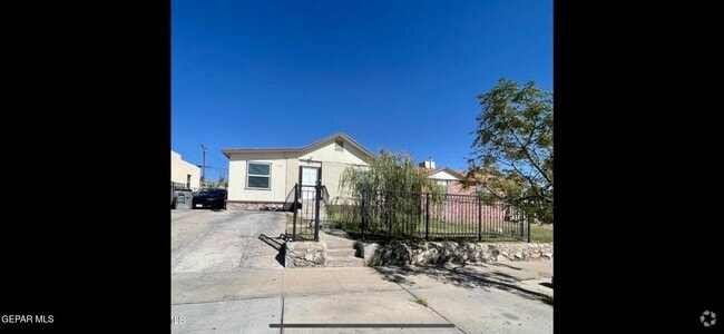 Building Photo - 3337 Monroe Ave Rental