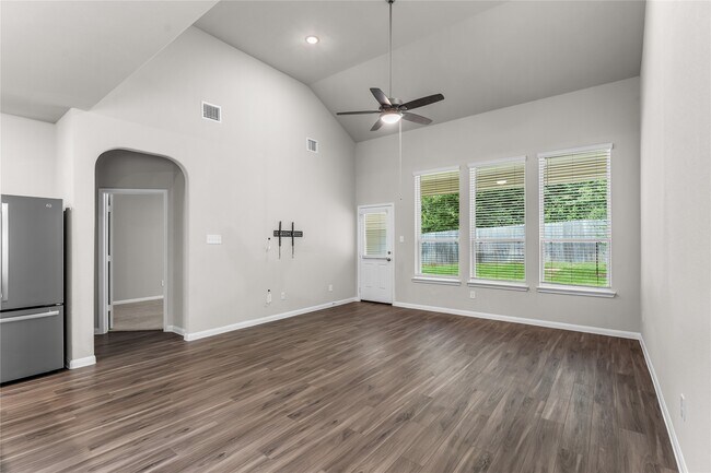 Photo - 4362 McGregor Blf Ln
