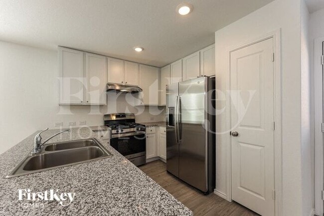 Photo - 5339 Devils Rdg