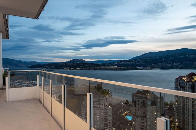 Building Photo - 1181 Sunset Dr Unit 2603