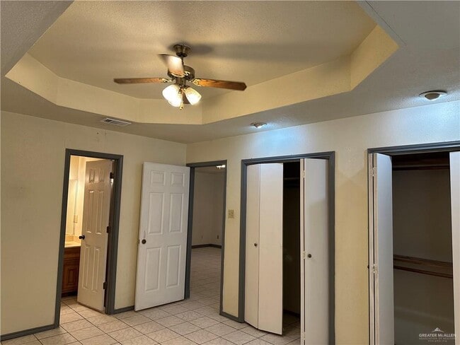 Photo - 4705 Savannah Dr House