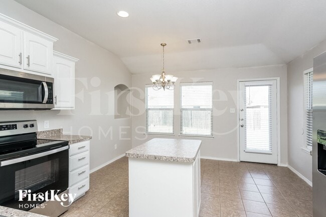 Photo - 2016 Cattle Creek Rd