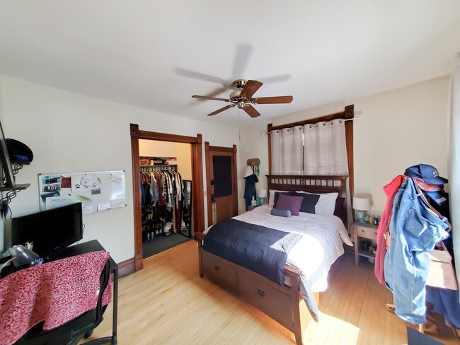 Photo - 373 Daly St Unit 1