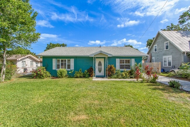 Eustis 2/2 w/ attached 1/1 In-law Suite. - Eustis 2/2 w/ attached 1/1 In-law Suite. Casa