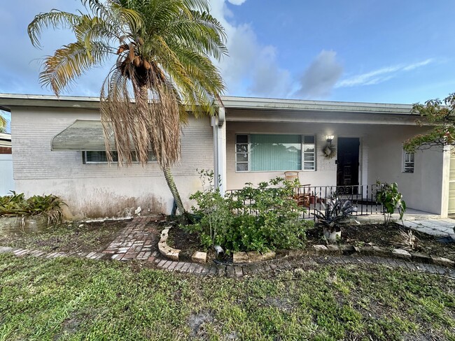 Photo - 7000 SW 11th St