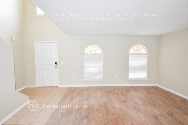 Photo - 6043 Sunset Vista Dr