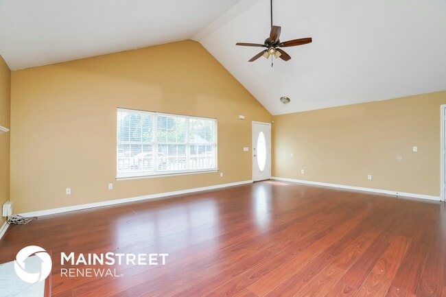 Photo - 501 Cedar Park Cir