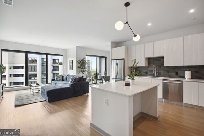 Photo - 1050 Howell Mill Rd Unit 02