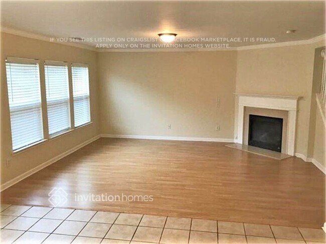 Photo - 452 Leaflet Ives Trail