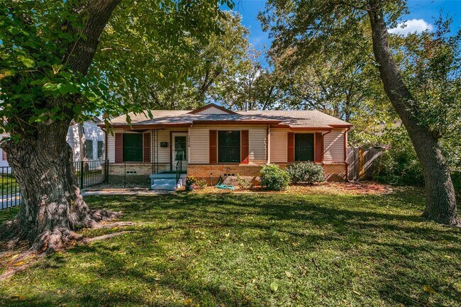 Photo - 10518 Newcombe Dr