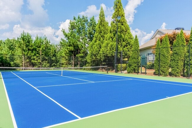 Harbor Creek Apartments