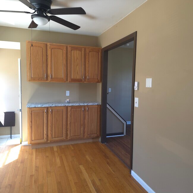 Photo - 5 Fairview Park Rd Unit 6