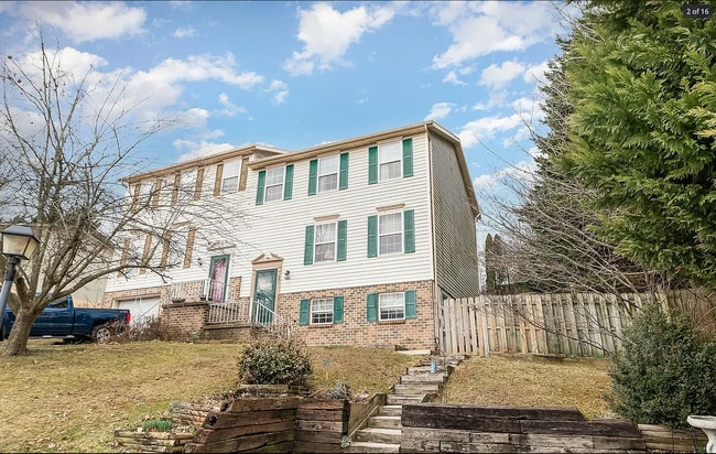 Photo - 201 Breezewood Dr Townhome