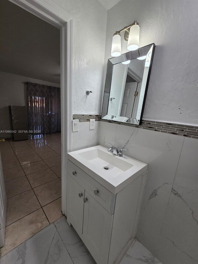 Photo - 28021 SW 142nd Ct