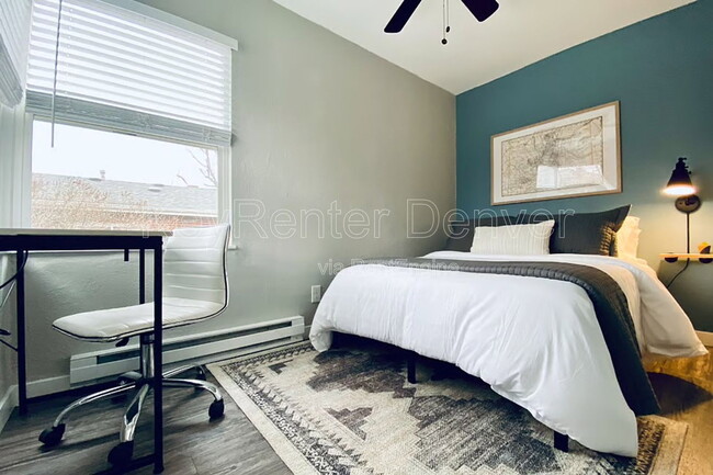 Photo - 1454 Ivy St