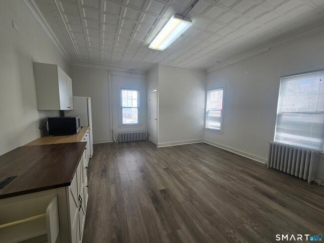 Photo - 49 Woodside St