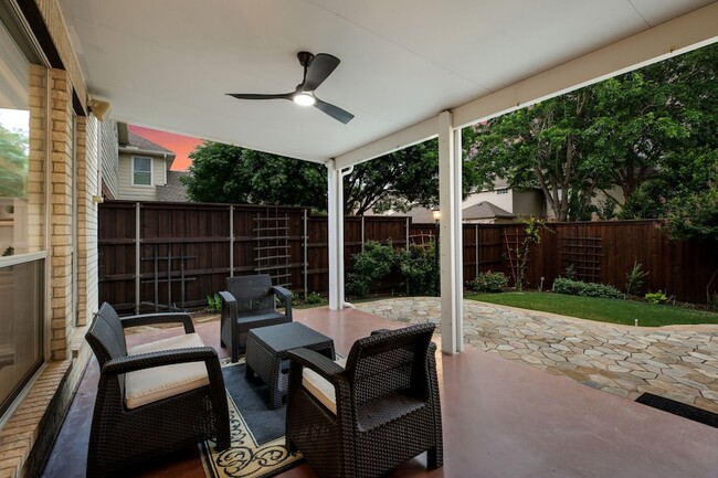 Photo - 1417 Cool Springs Dr