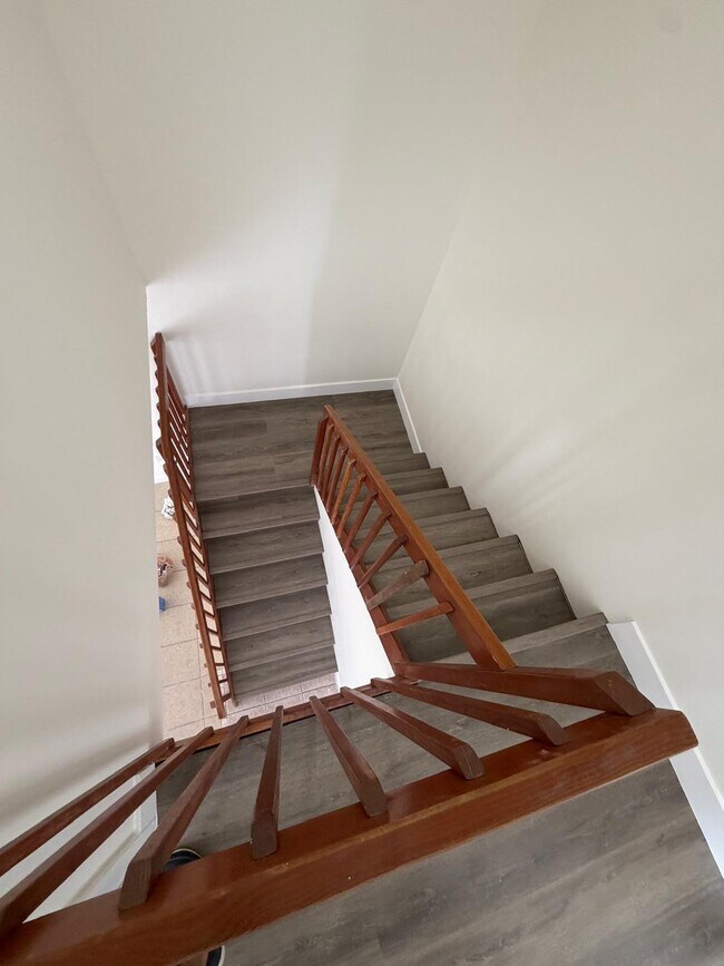 Photo - 607 Green Springs Pl
