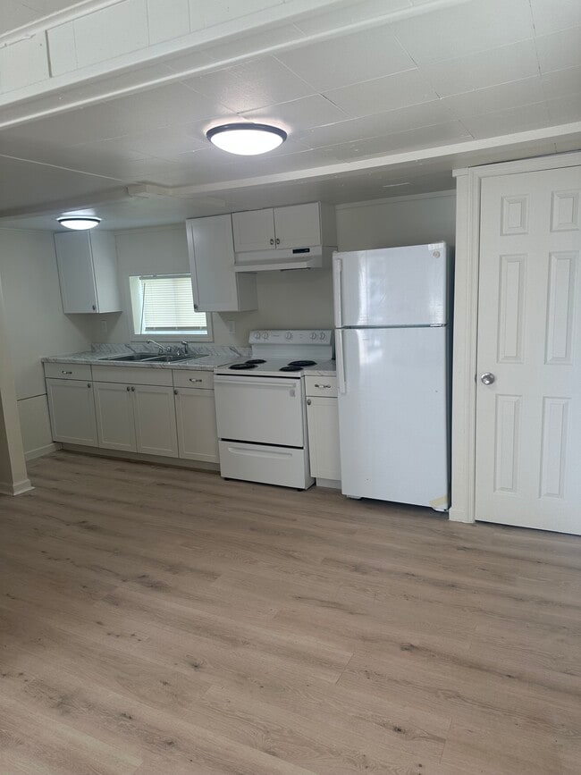 Photo - 327 Landau Dr Unidad 327