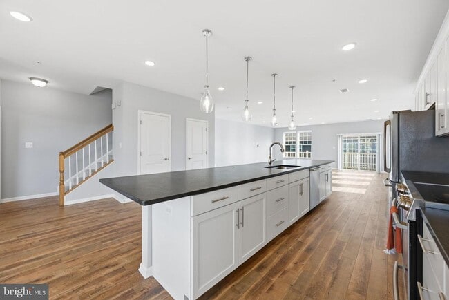 Photo - 9701 Tealbriar Dr