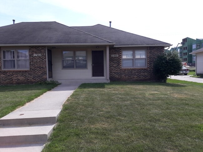 Photo - 2302 Prairie View East