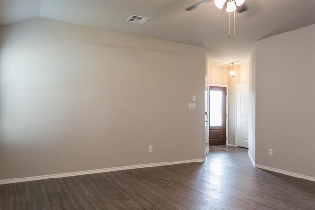 Photo - 2340 Arctic Warbler