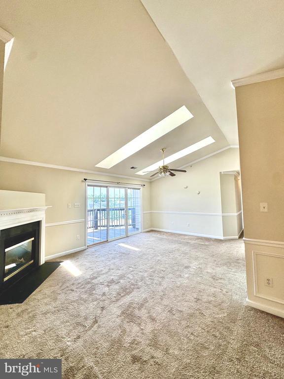 Photo - 152 Brookland Ct Unit 10