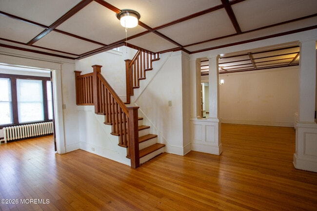 Photo - 13 1st St