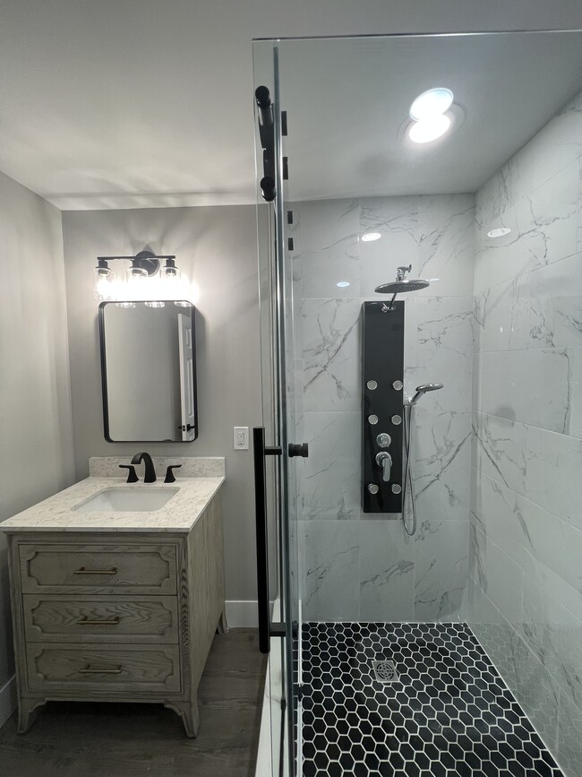 ONE11 COLLECTION - AUBURN HILLS