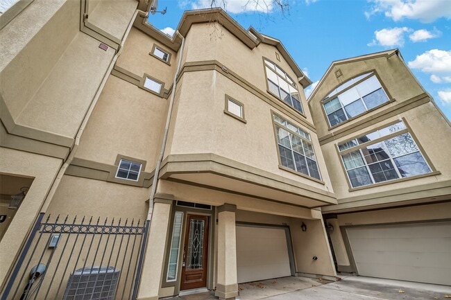 Photo - 5111 Inker St Unit B