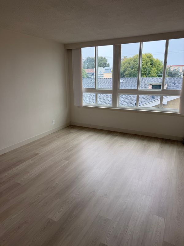 Photo - 525 N San Mateo Dr