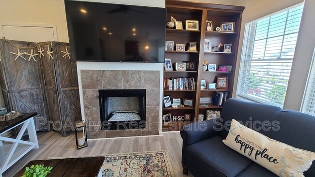 Photo - 9650 Shore Dr