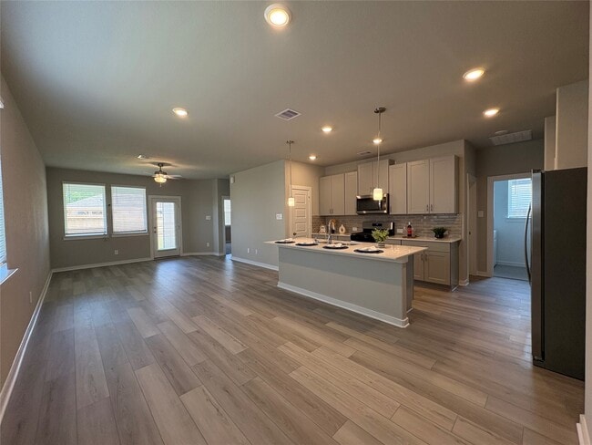 Photo - 16817 Harvest Grv Ln
