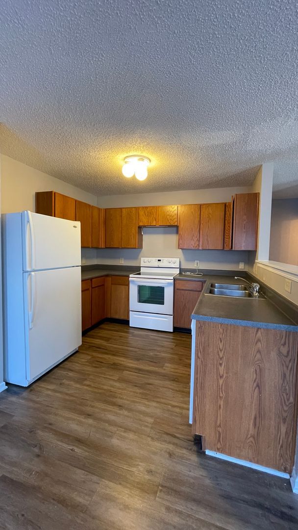 Photo - Perfect Blend of Space & Function – 2-Story with Office