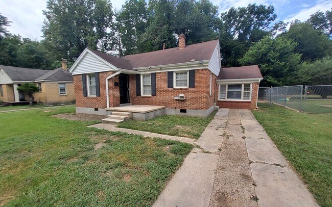 Building Photo - 947 Parkhaven Ln Rental