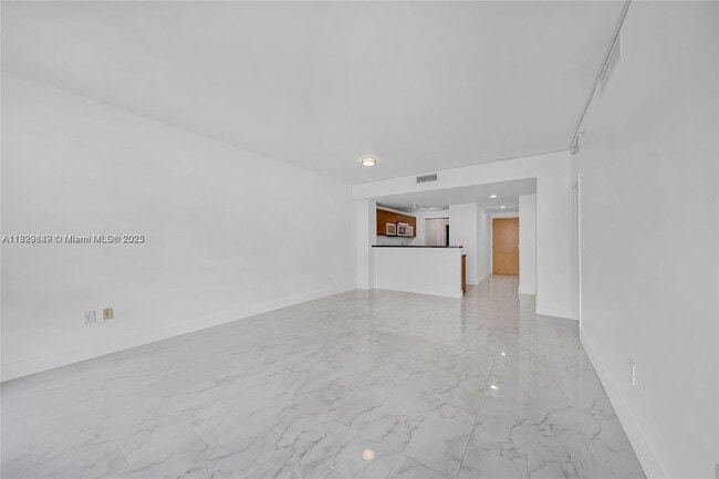 Photo - 244 Biscayne Blvd Unit 3704