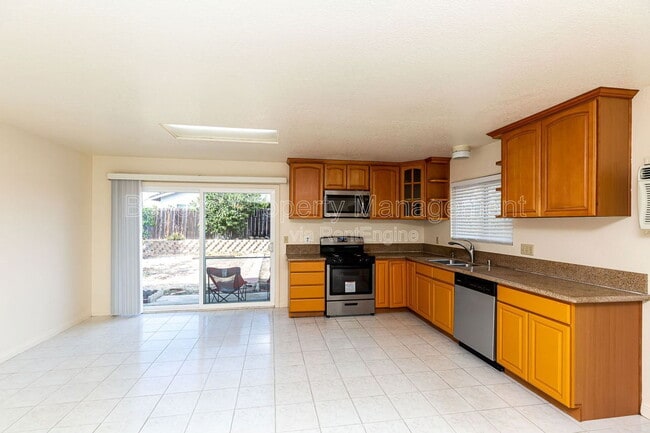 Photo - 8740 Flanders Dr