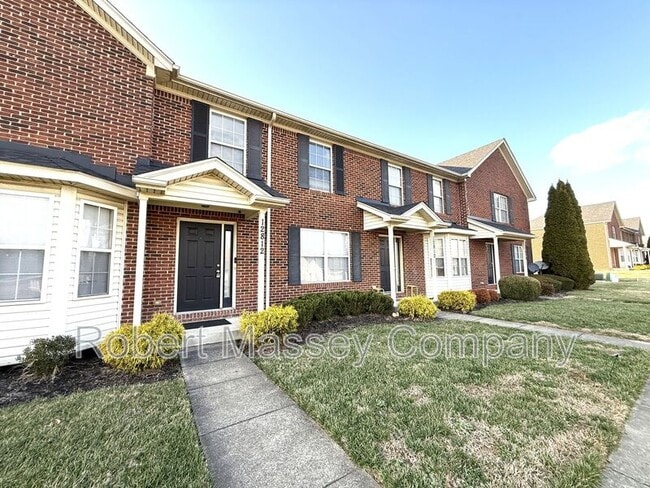 Building Photo - 12812 Lost Hill Walk