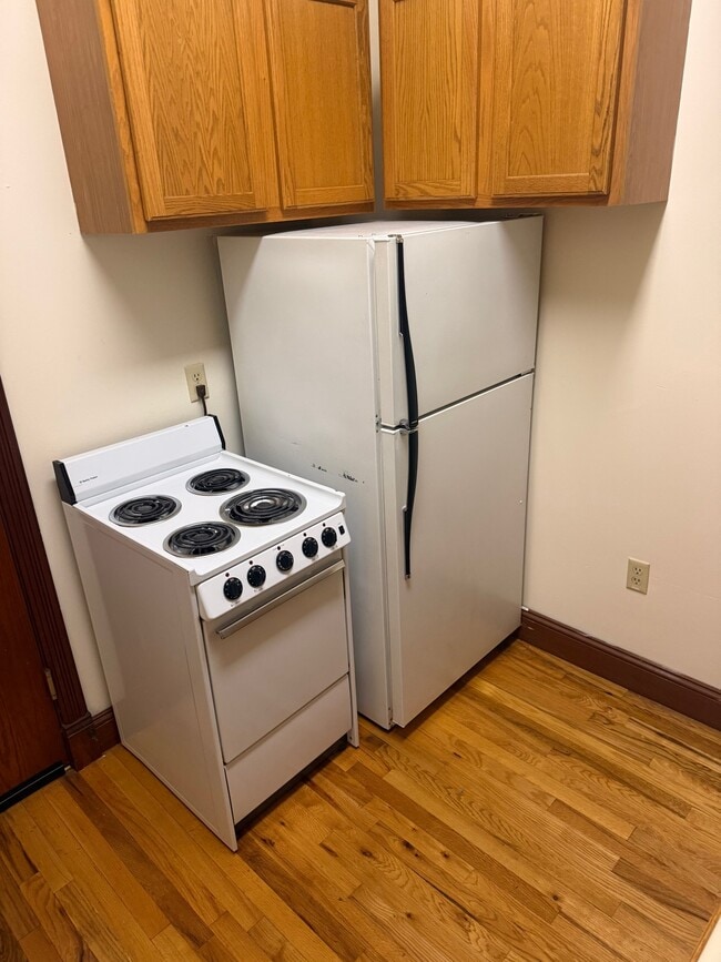Photo - 402 W Dayton St Unit 101