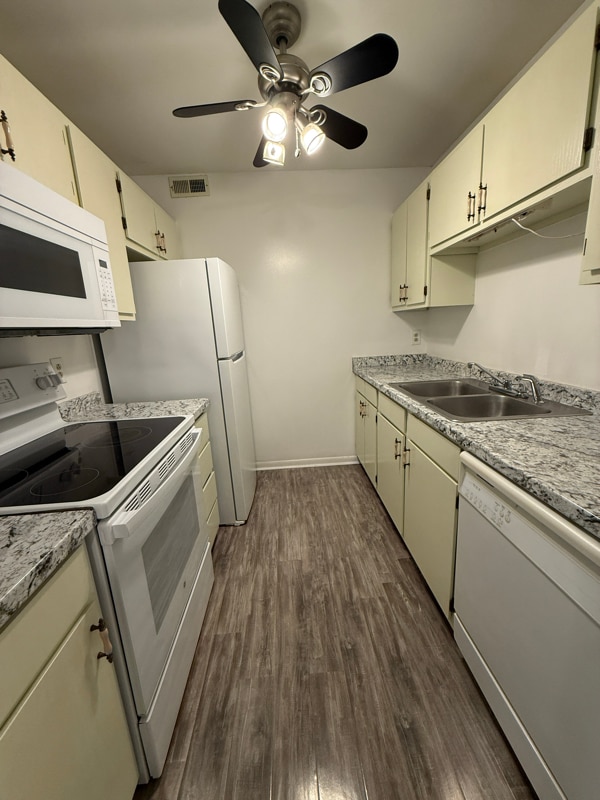 Photo - 514 N Petway St Unit 308