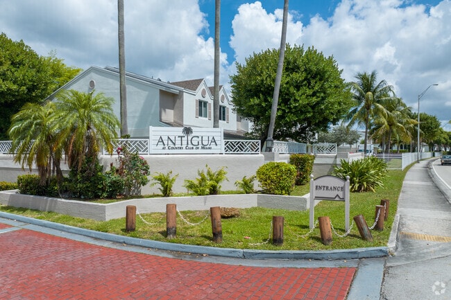 Photo - Antigua at Country Club of Miami Apartments