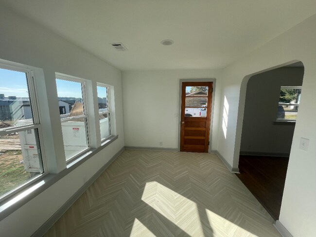 Photo - 1200 Pardew St