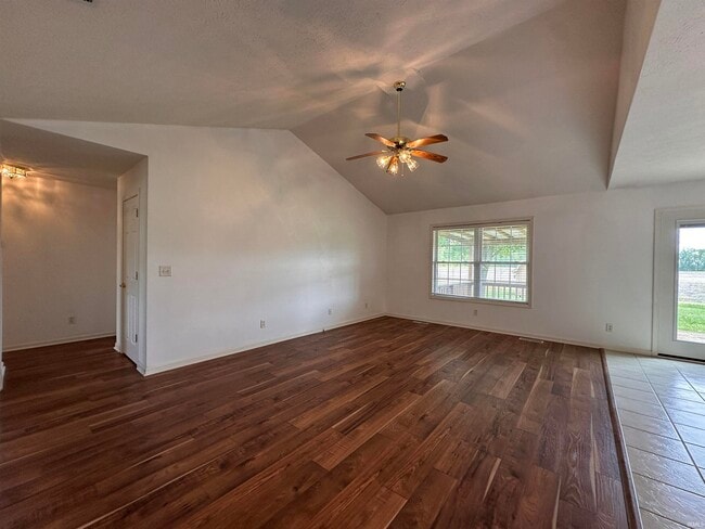 Photo - 7411 Bent Branch Dr