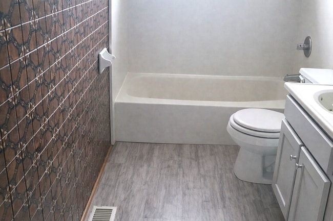 Photo - 2854 Merts Dr